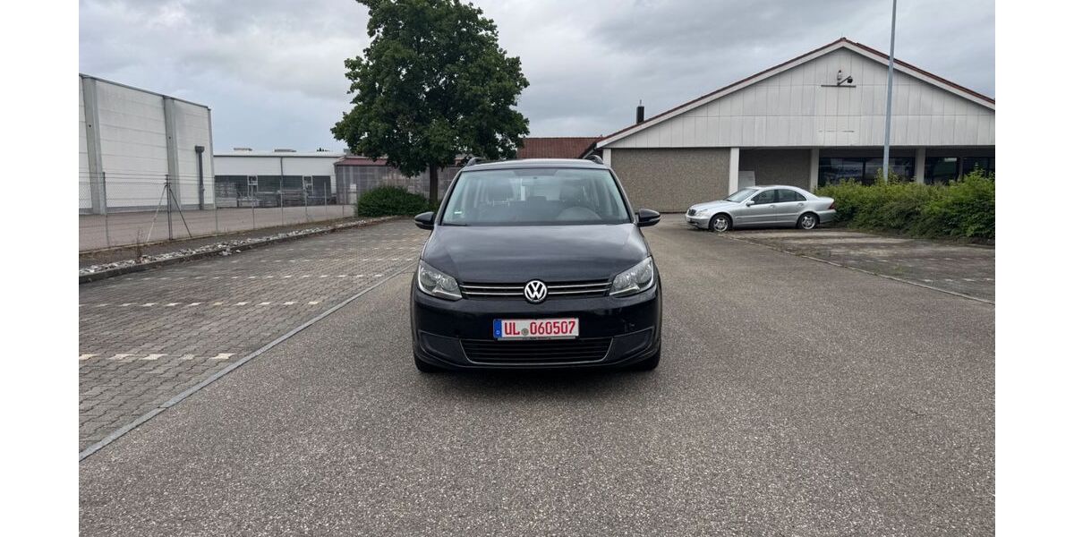 VW Touran 221.000 km 2.600 &euro; Erbach 89155