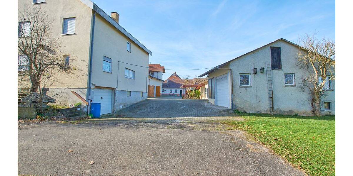 Mehrfamilienhaus, Wohnhaus Ehingen (Donau) Dächingen - 8 Zimmer, 256 m&sup2;, 350.000&euro; | Angebot:26204708