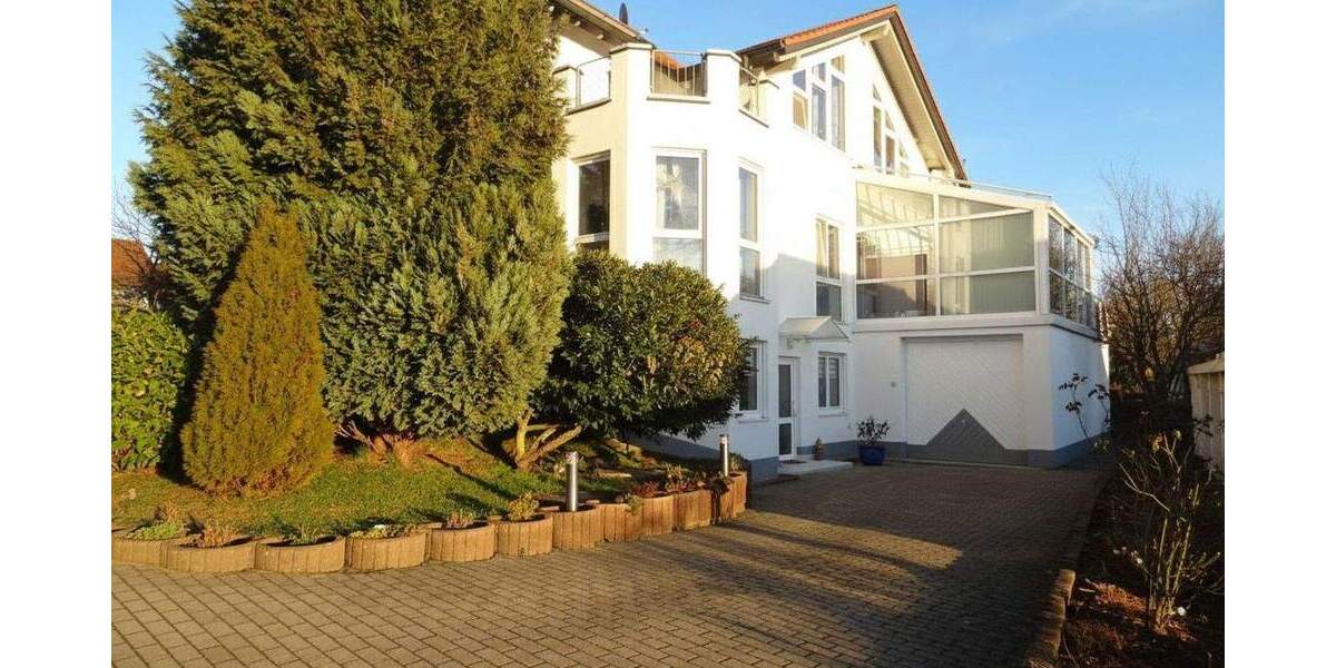 Etagenwohnung Burgrieden - 2 Zimmer, 68 m&sup2;, 199.000&euro; | Angebot:25755932