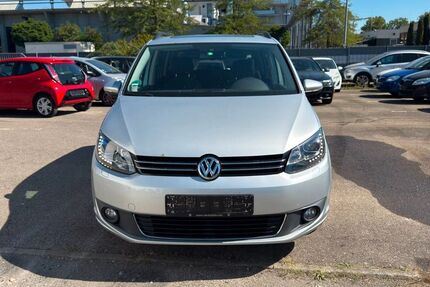 VW Touran 158.992 km 5.950 &euro; Laupheim 88471