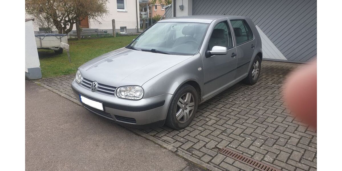 VW Golf 177.500 km 999 &euro; Weißenhorn 89264