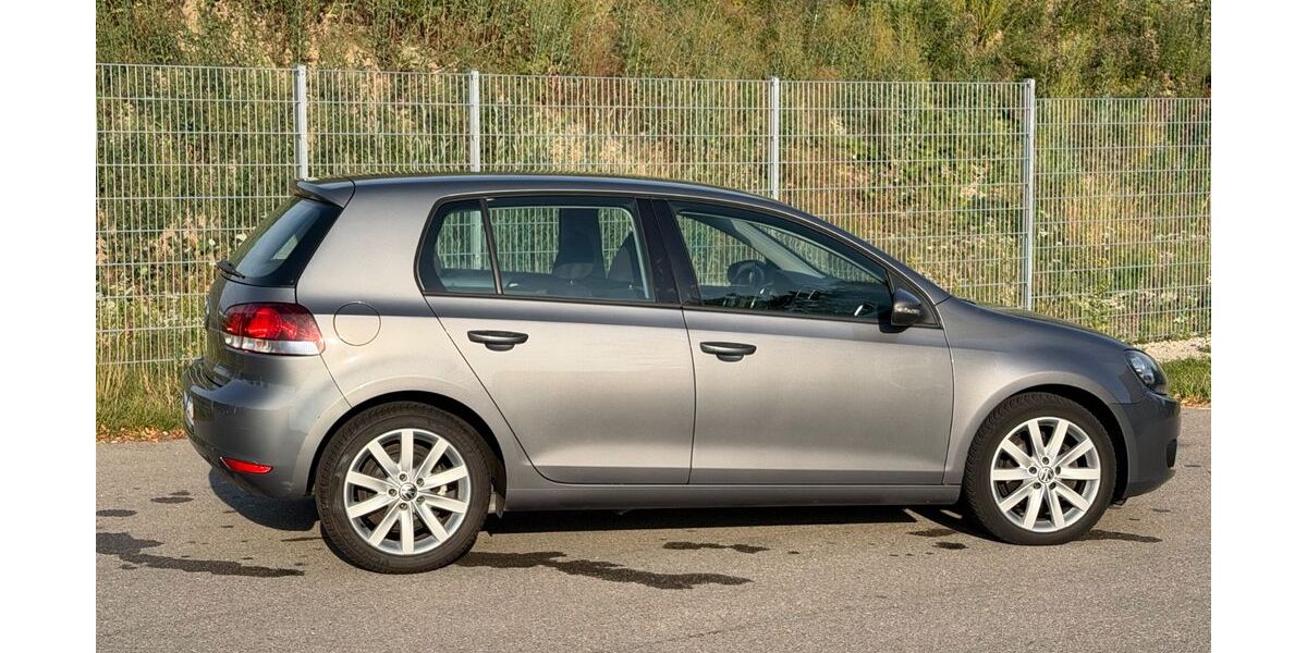 VW Golf 115.000 km 4.700 &euro; Günzburg 89312