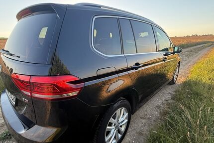 VW Touran 321.000 km 9.950 &euro; Elchingen 89275