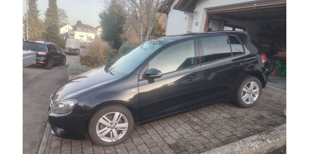 VW Golf 49.500 km 9.600 &euro; Senden 89250
