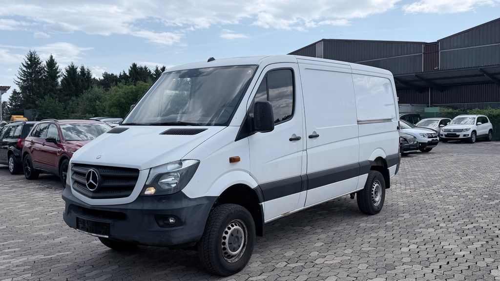 Mercedes-Benz Sprinter 168.000 km 24.900 &euro; Erbach 89155
