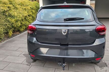 Dacia Sandero 18.100 km 10.890 &euro; Geislingen 73312