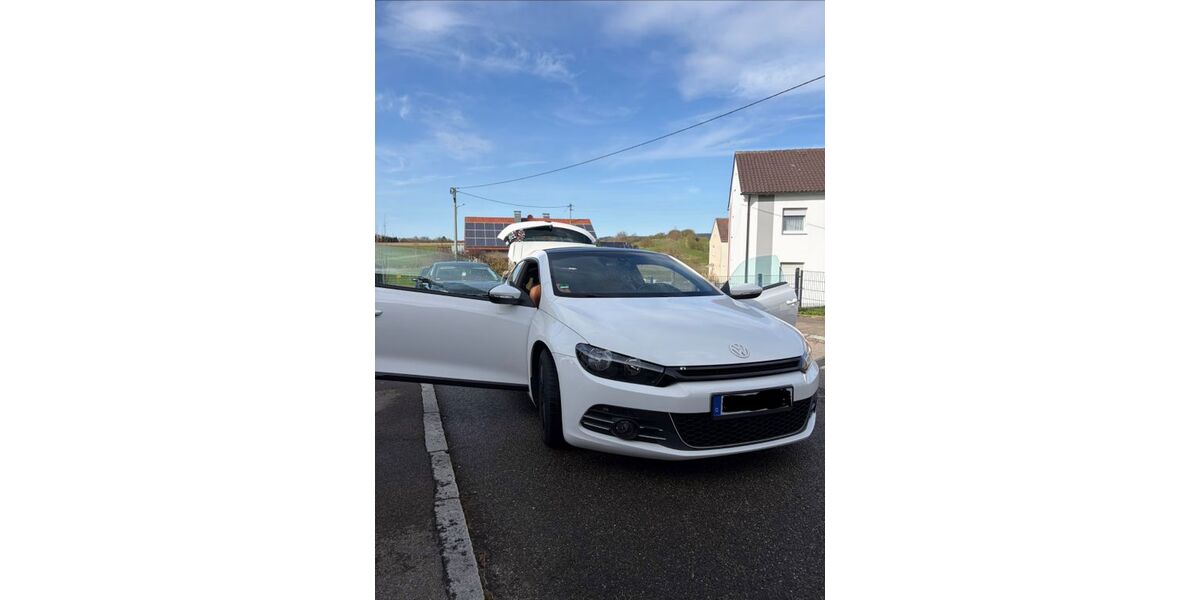 VW Scirocco 157.719 km 9.750 &euro; Ichenhausen 89335