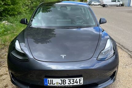 Tesla Model 3 74.401 km 30.000 &euro; Blaubeuren 89143