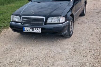 Mercedes-Benz C 180 166.000 km 3.000 &euro; Allmendingen 89604