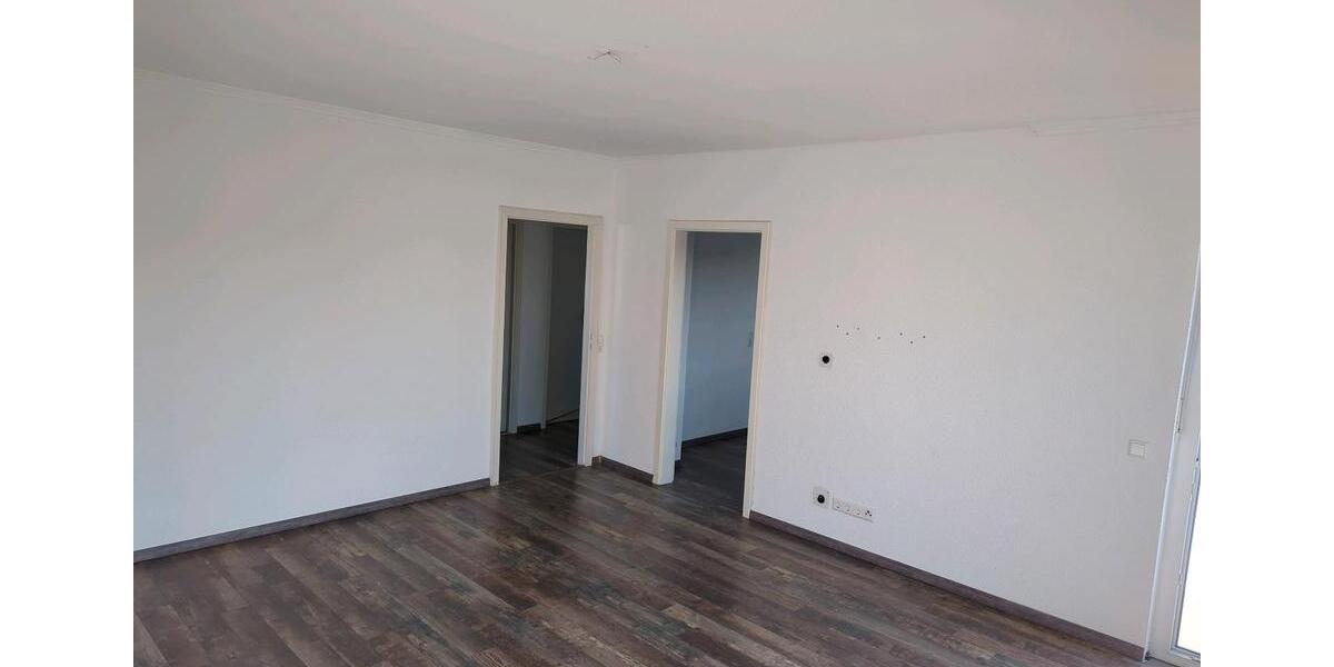 Etagenwohnung Pfaffenhofen an der Roth - 3.5 Zimmer, 87 m&sup2;, 1.150&euro; | Angebot:26176796