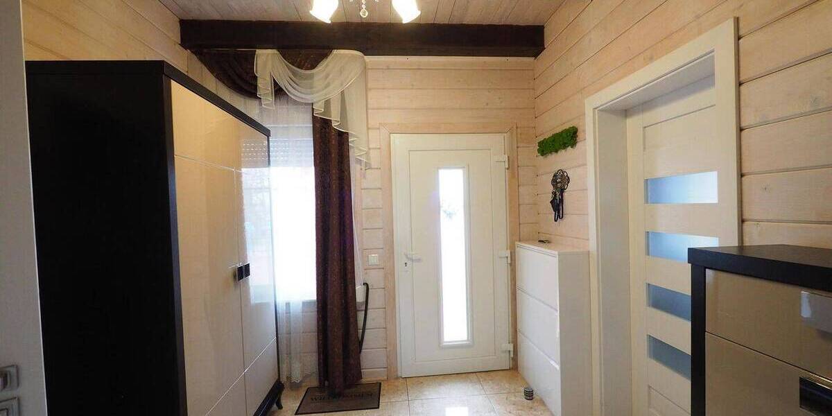 Einfamilienhaus Burgrieden Rot - 9 Zimmer, 292 m&sup2;, 686.000&euro; | Angebot:25822695