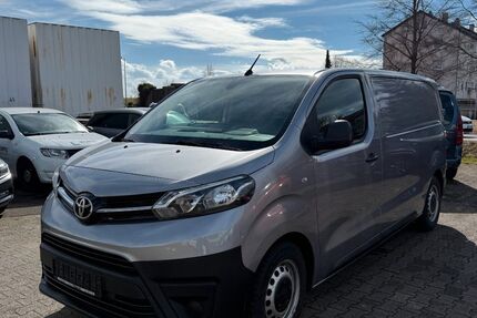 Toyota Proace (Verso) 110.381 km 16.490 &euro; Ehingen 89584