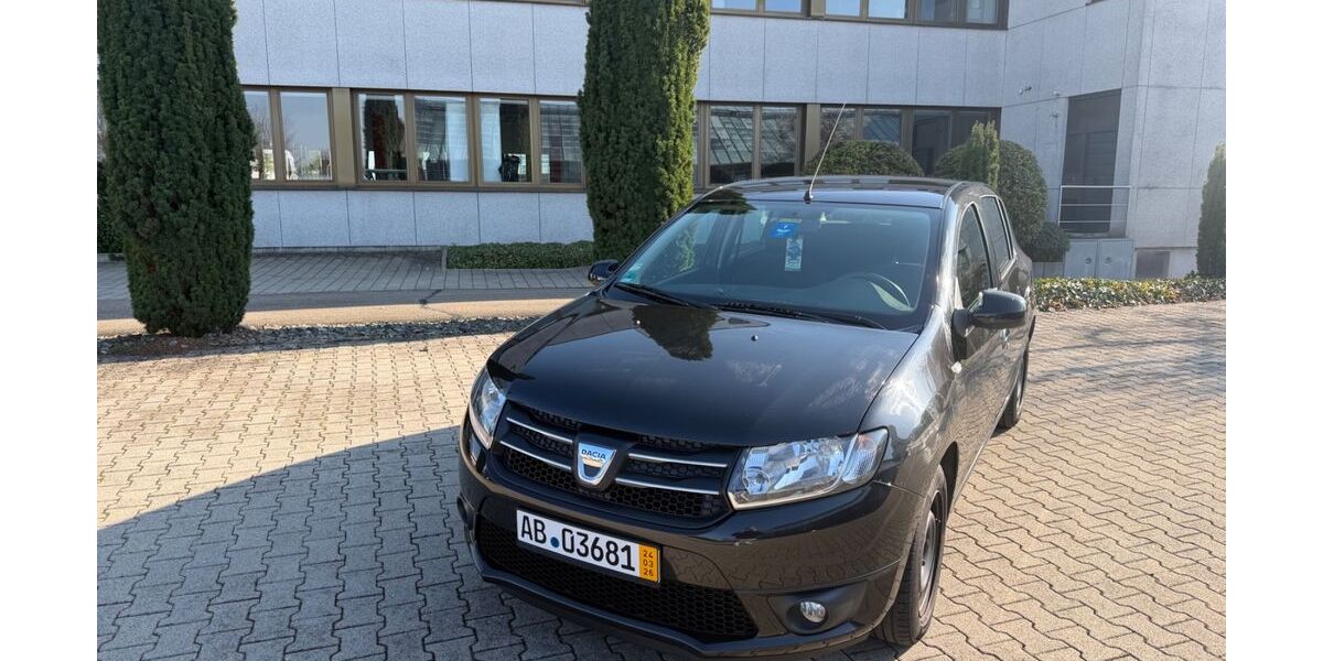Dacia Sandero 170.000 km 3.700 &euro; Ulm 89075