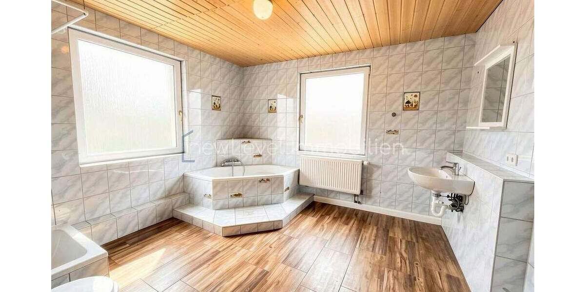 Mehrfamilienhaus, Wohnhaus Laichingen Suppingen - 1 Zimmer, 270 m&sup2;, 560.000&euro; | Angebot:25734315