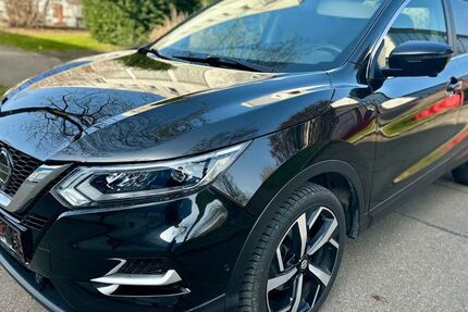 Nissan Qashqai 116.152 km 15.400 &euro; Ulm 89079