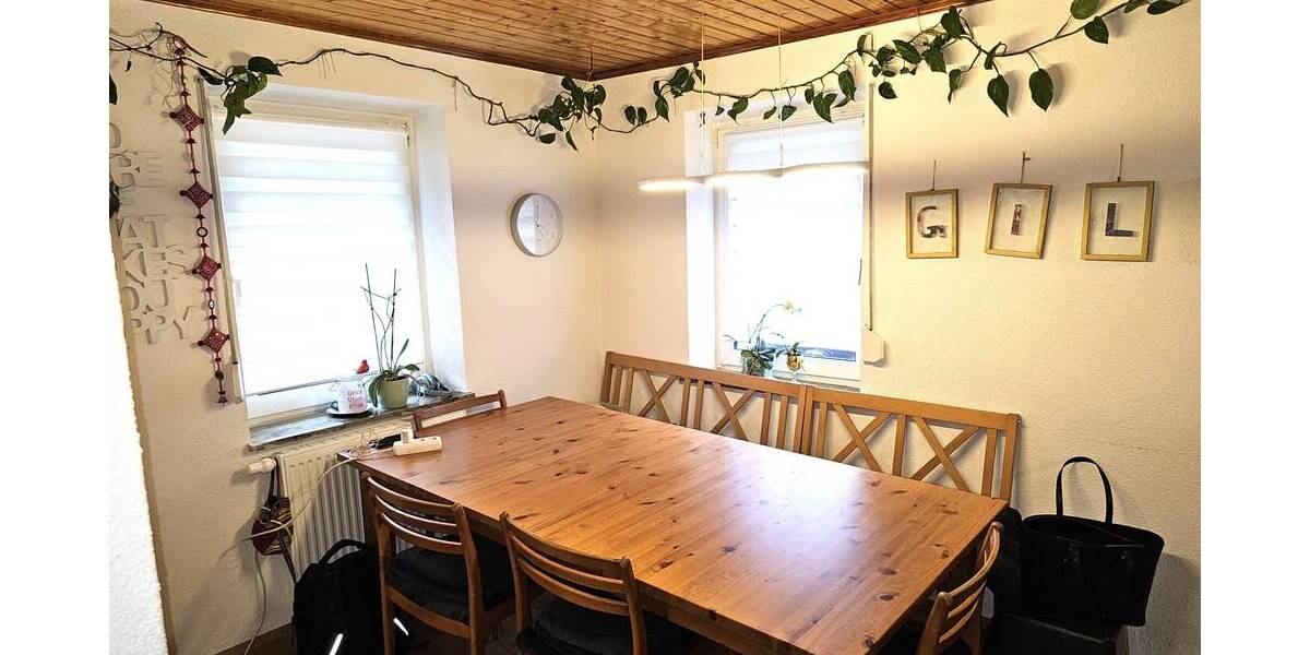 Einfamilienhaus Laichingen Feldstetten - 7 Zimmer, 202 m&sup2;, 299.000&euro; | Angebot:25695096