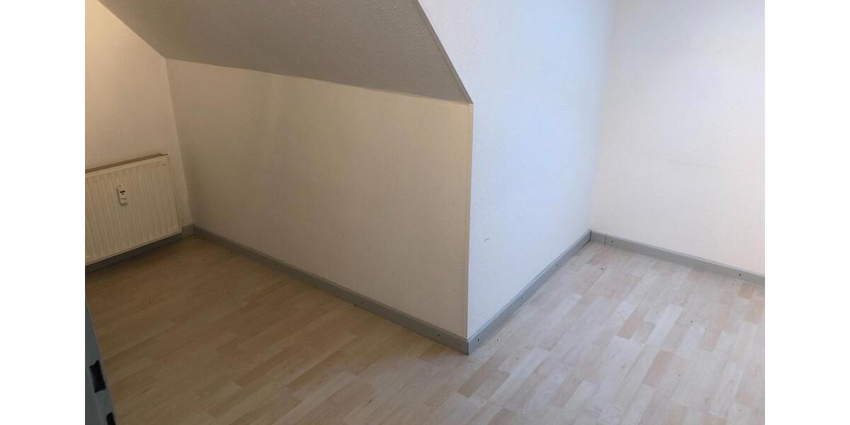 Dachgeschoßwohnung Blaustein - 2.5 Zimmer, 65 m&sup2;, 800&euro; | Angebot:26288227