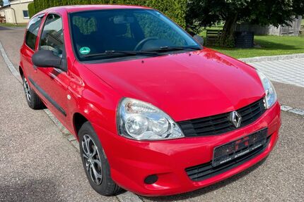 Renault Clio 116.094 km 2.390 &euro; Laupheim 4 88471