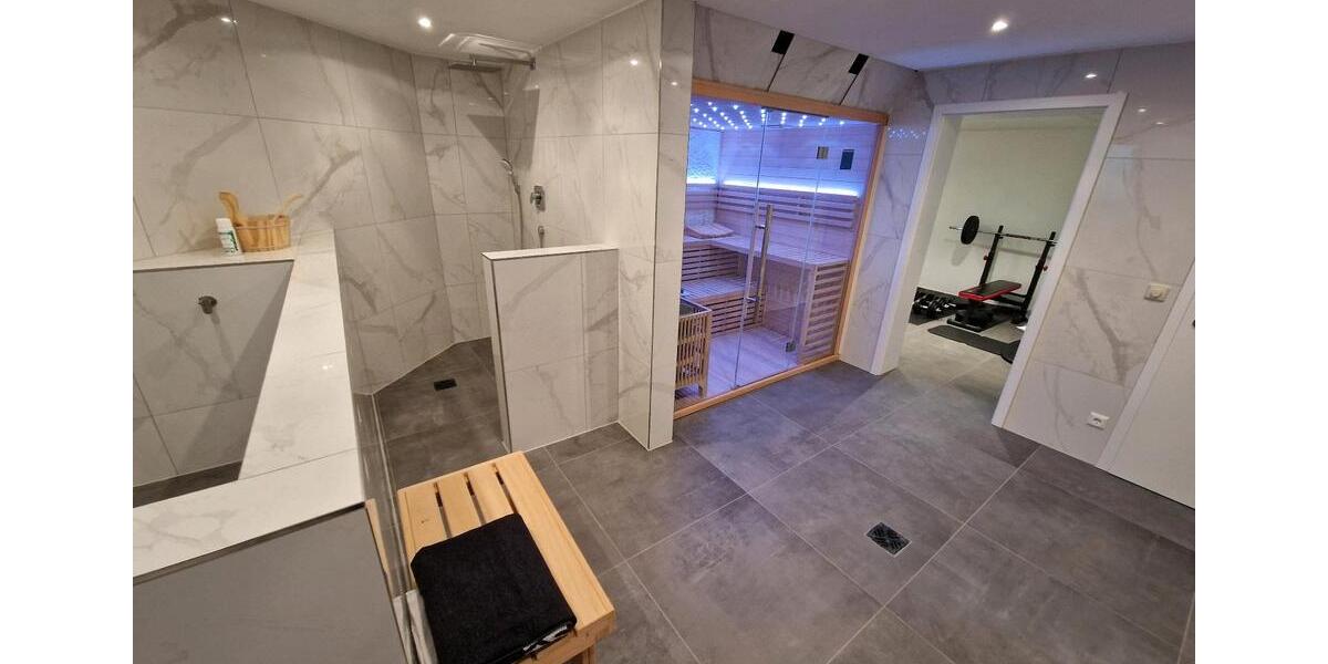 Villa Illertissen - 10 Zimmer, 326 m&sup2;, 1.000.000&euro; | Angebot:27025551