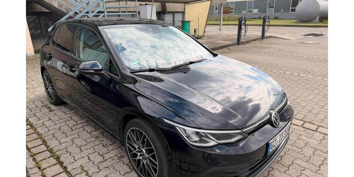 VW Golf 93.000 km 20.900 &euro; Günzburg 89312