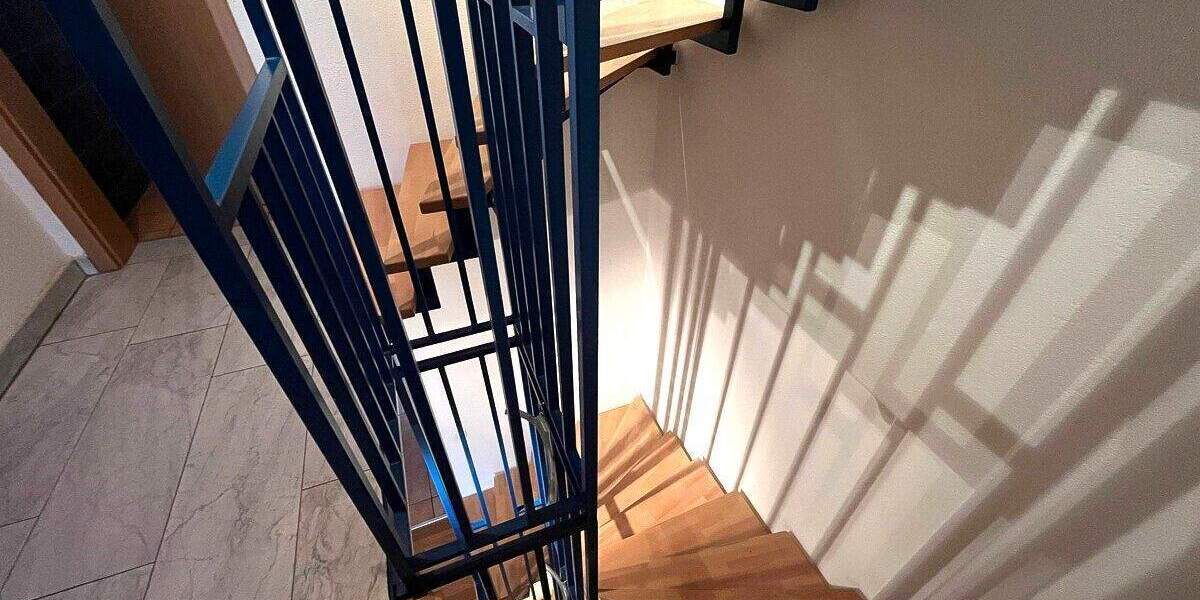 Reihenmittelhaus Altenstadt - 4 Zimmer, 102 m&sup2;, 369.000&euro; | Angebot:25779652