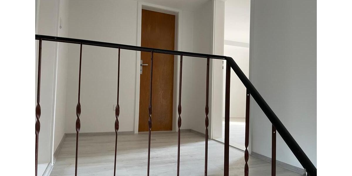 Einfamilienhaus Pfaffenhofen an der Roth - 4 Zimmer, 97 m&sup2;, 1.300&euro; | Angebot:25654870