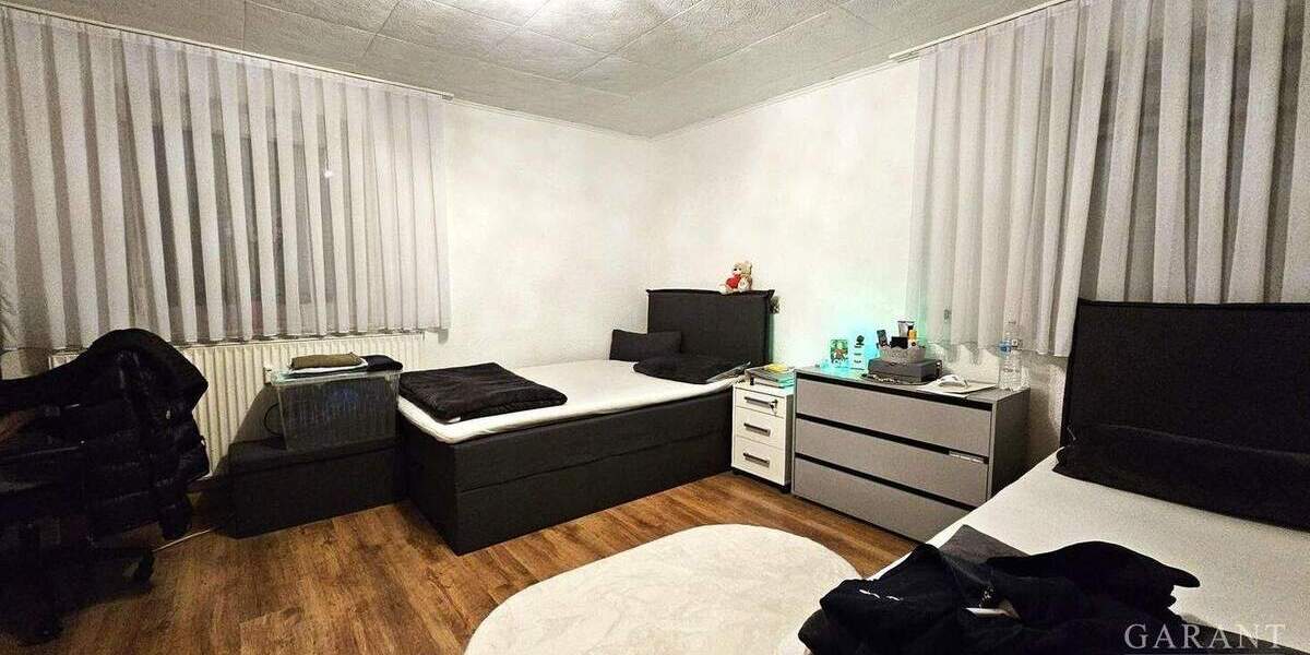 Mehrfamilienhaus, Wohnhaus Vöhringen - 9 Zimmer, 224 m&sup2;, 480.000&euro; | Angebot:25707708