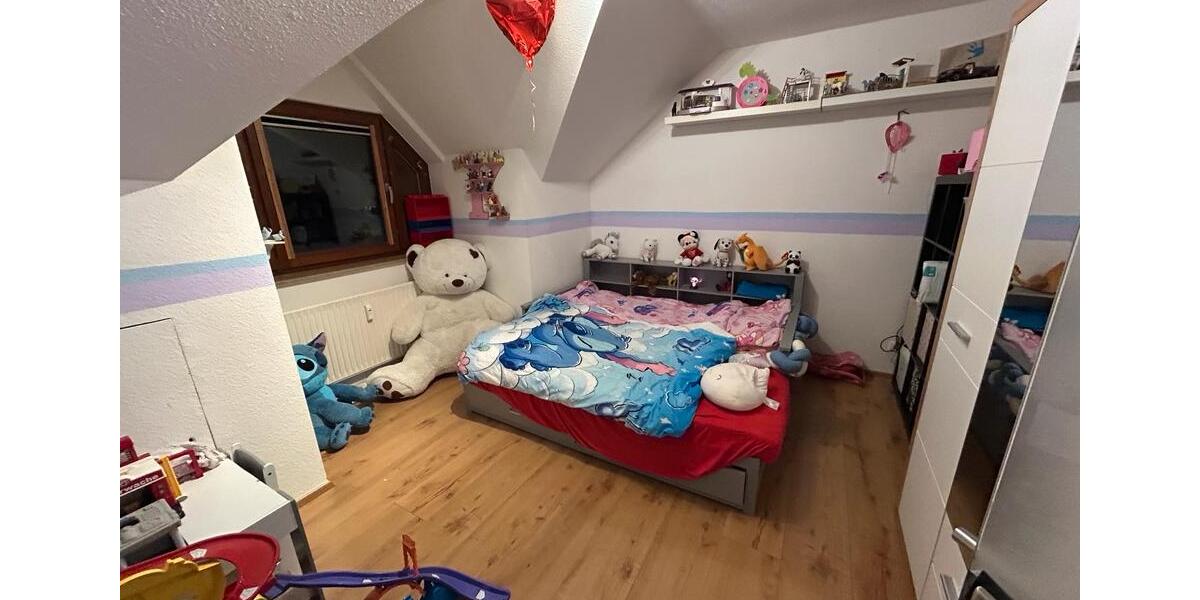 Dachgeschoßwohnung Senden - 3.5 Zimmer, 84 m&sup2;, 300.000&euro; | Angebot:25866801