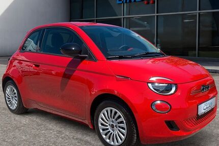 Fiat 500e 10.000 km 22.990 &euro; Illertissen 89257