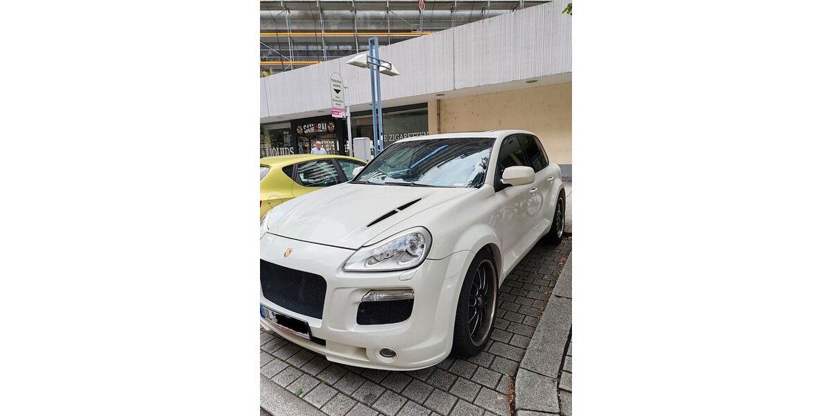 Porsche Cayenne 135.000 km 14.900 &euro; Ulm 89077