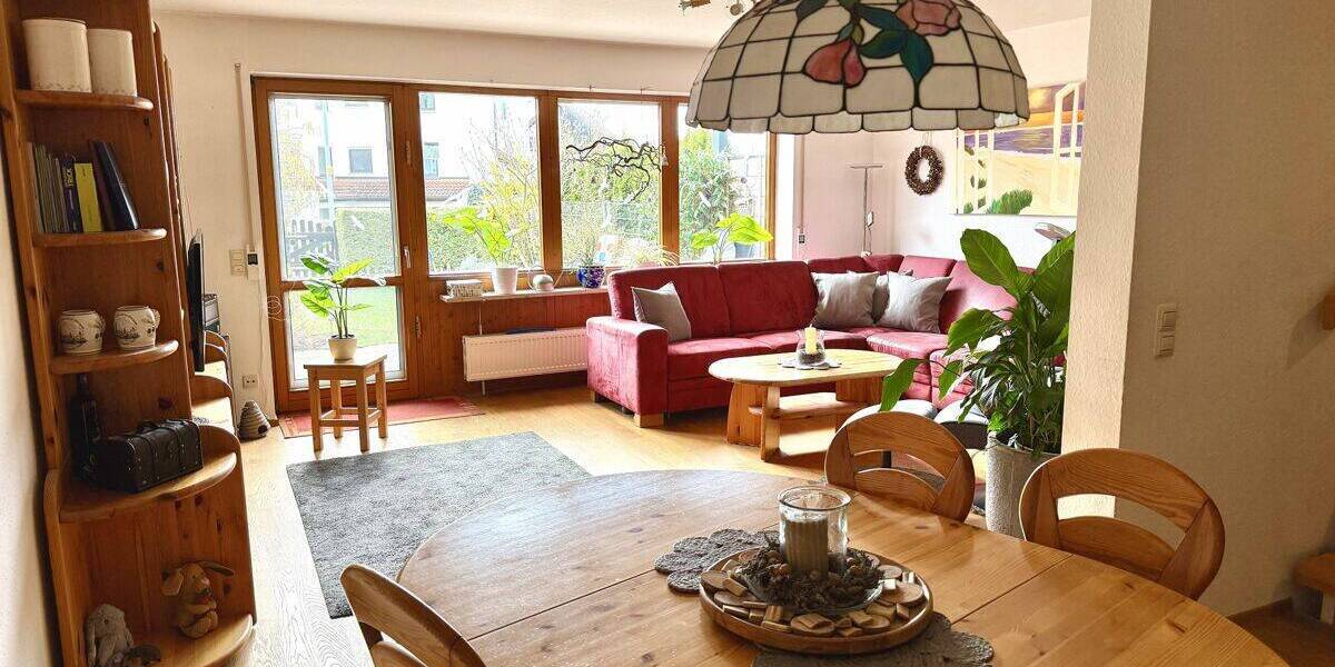 Reihenmittelhaus Weißenhorn - 4 Zimmer, 102 m&sup2;, 450.000&euro; | Angebot:26273150