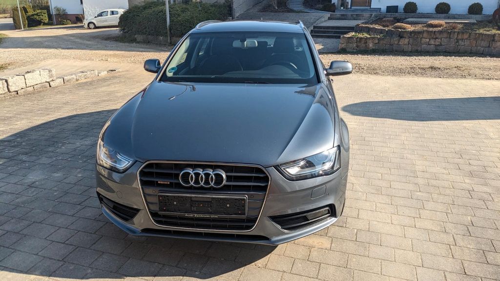 Audi A4 165.738 km 12.300 &euro; Staig 89195