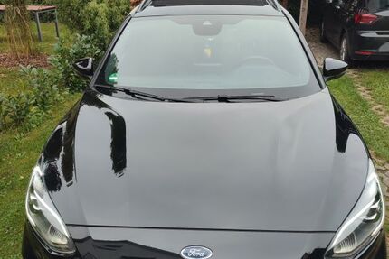 Ford Focus 107.000 km 15.999 &euro; Günzburg 89312