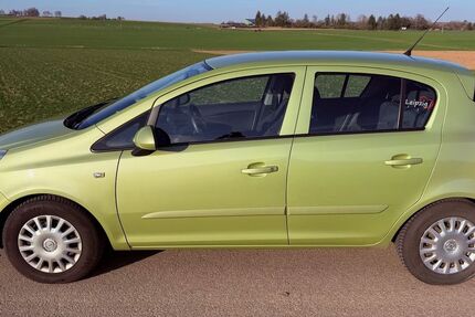 Opel Corsa 173.300 km 2.390 &euro; Langenau 89129