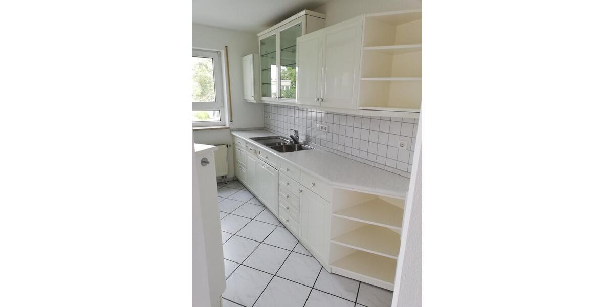 Etagenwohnung Laupheim - 3.5 Zimmer, 86 m&sup2;, 910&euro; | Angebot:25656030