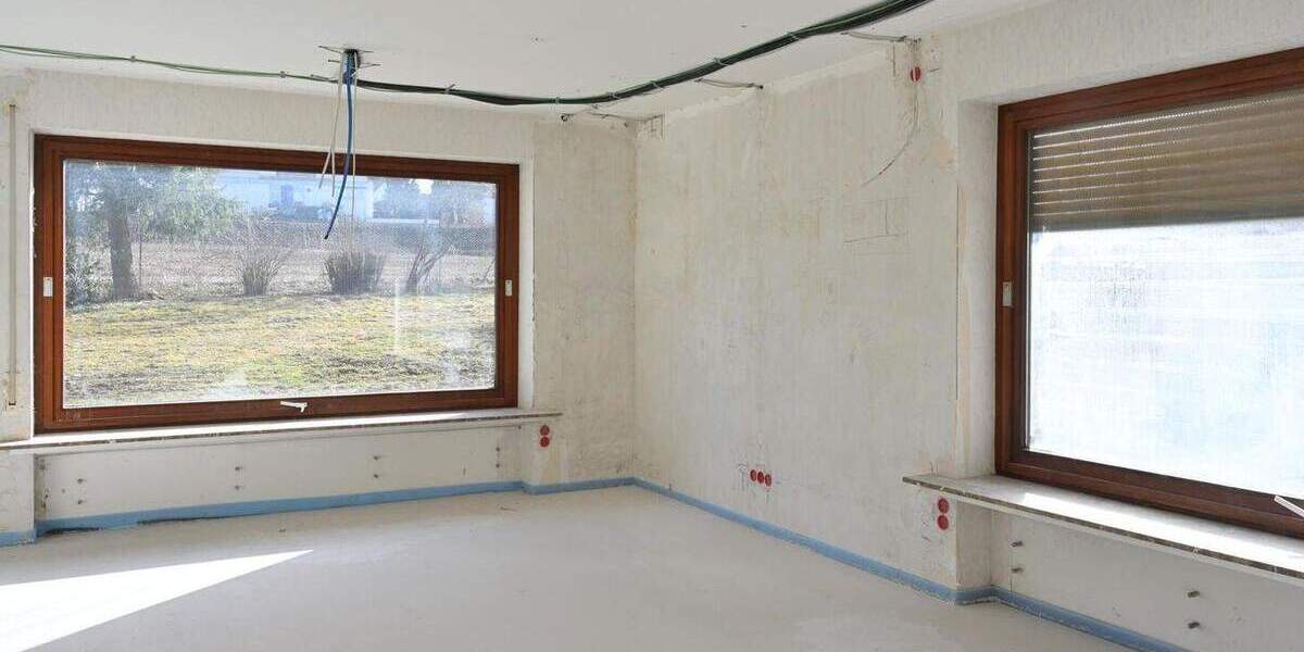 Mehrfamilienhaus, Wohnhaus Laichingen Feldstetten - 1 Zimmer, 240 m&sup2;, 550.000&euro; | Angebot:25781240