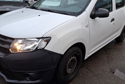 Dacia Sandero 133.000 km 3.790 &euro; Neu-Ulm 89231