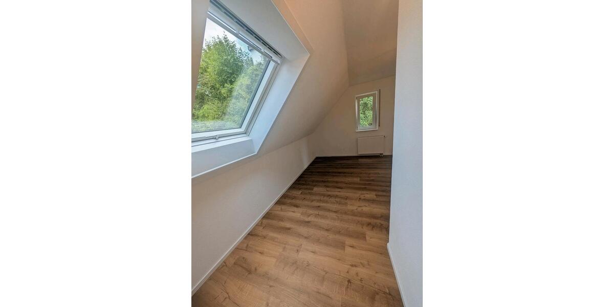 Dachgeschoßwohnung Blaustein - 2 Zimmer, 34 m&sup2;, 155.000&euro; | Angebot:27285714