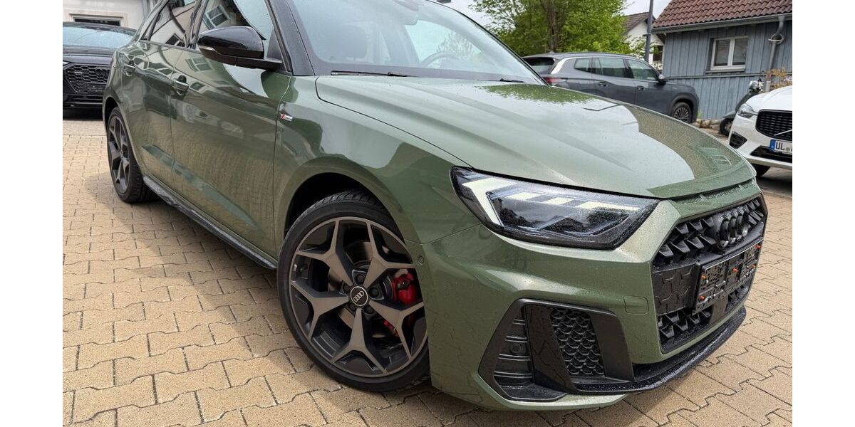 Audi A1 8.184 km 35.819 &euro; Ulm 89079