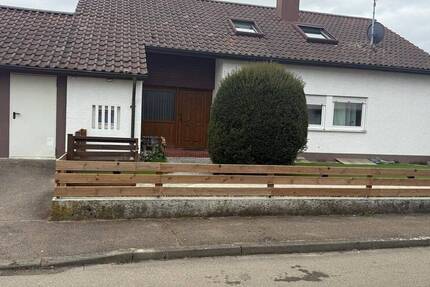 Wohnung Sontheim an der Brenz Sontheim - 3 Zimmer, 72 m&sup2;, 850&euro; | Angebot:26082900