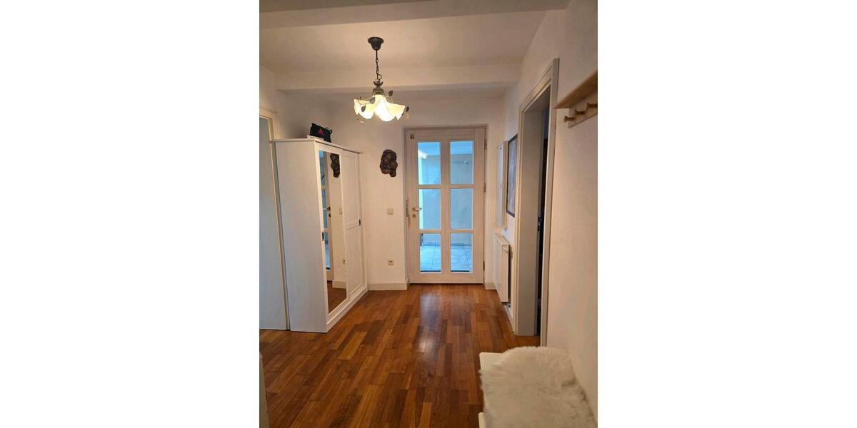 Erdgeschoßwohnung Ichenhausen - 3 Zimmer, 85 m&sup2;, 255.000&euro; | Angebot:25405622