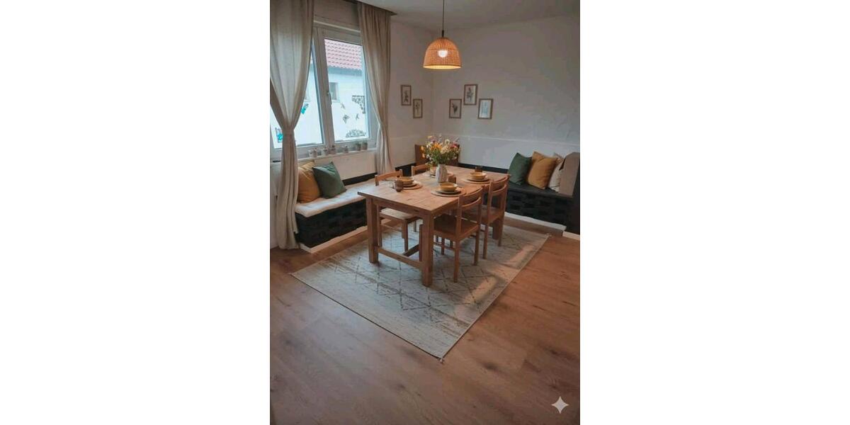 Etagenwohnung Ulm Donautal - 4.5 Zimmer, 136 m&sup2;, 1.500&euro; | Angebot:26406570