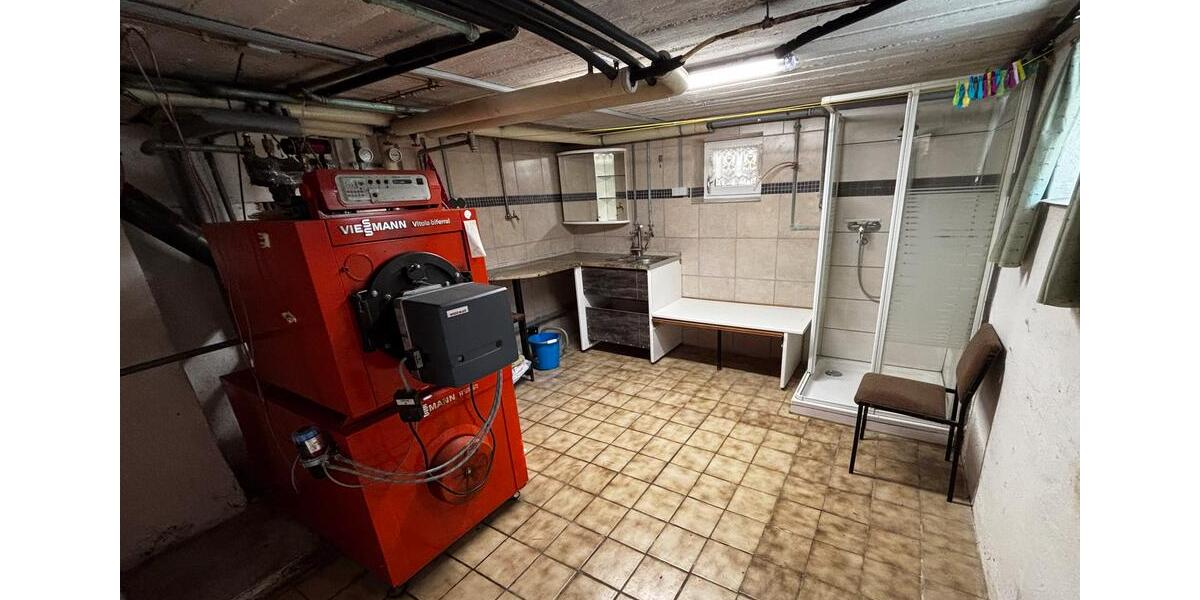 Einfamilienhaus Bibertal - 8 Zimmer, 126 m&sup2;, 258.000&euro; | Angebot:25839240