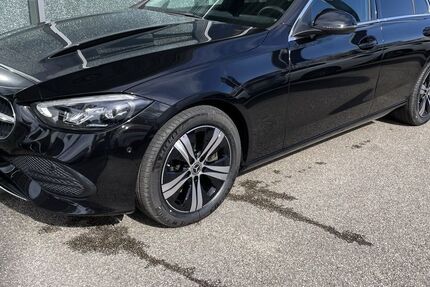 Mercedes-Benz C 220 42.909 km 37.300 &euro; Günzburg 89312