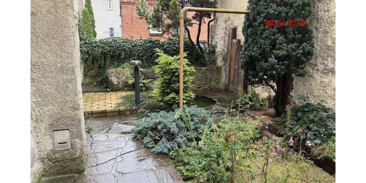 Einfamilienhaus Geislingen - 8 Zimmer, 133 m&sup2;, 165.000&euro; | Angebot:25696263