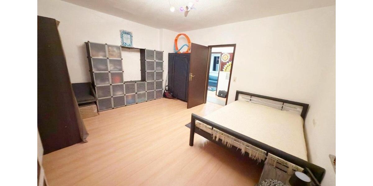 Mehrfamilienhaus, Wohnhaus Ichenhausen - 8 Zimmer, 176 m&sup2;, 389.000&euro; | Angebot:27002011