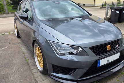 Seat Leon 150.000 km 19.100 &euro; Weißenhorn 89264