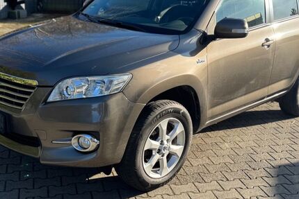Toyota RAV 4 223.655 km 6.950 &euro; Achstetten 88480