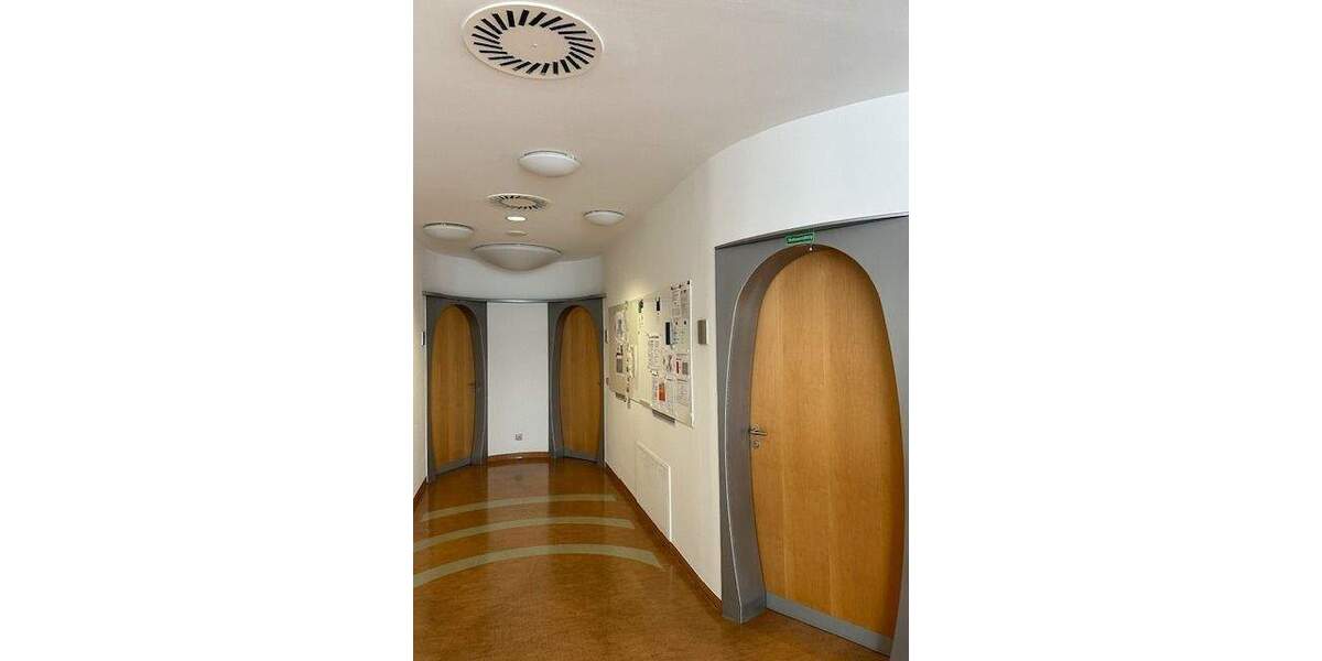 Gewerbeobjekt Weißenhorn - 1 Zimmer, 750 m&sup2;, 6.000&euro; | Angebot:25664436