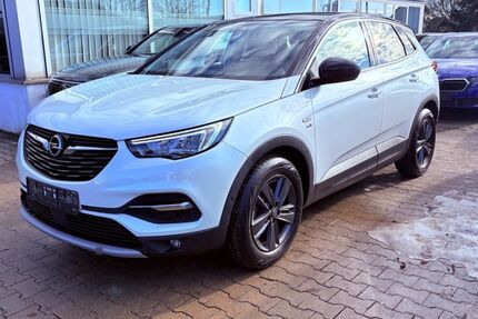 Opel Grandland (X) 84.000 km 11.490 &euro; Ulm-Jungingen 89081